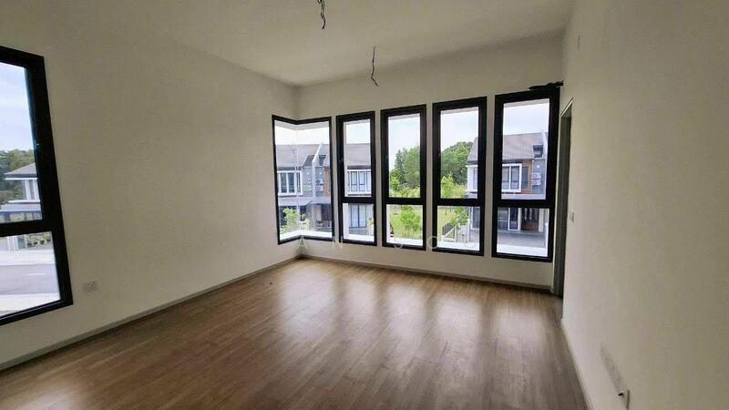 City of Elmina : Ilham Residence 2 - 5