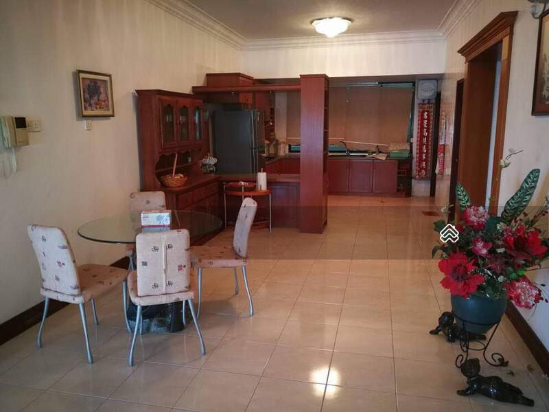 Silverton Condominium - 3