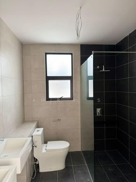 Double storey terrace Musika Caprica Setia Alam - 5