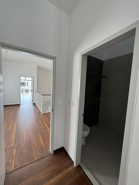 Double storey terrace Musika Caprica Setia Alam - 3