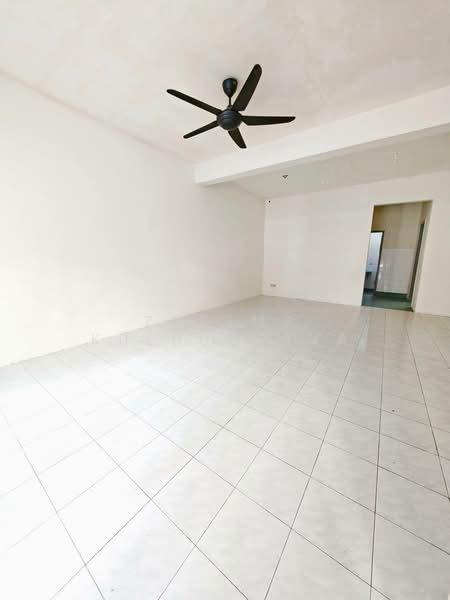 Taman Puncak Jalil - 2