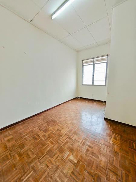 Taman Puncak Jalil - 5