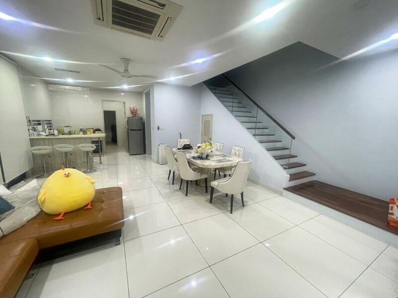 The Canal Garden South, Horizon Hills - 1