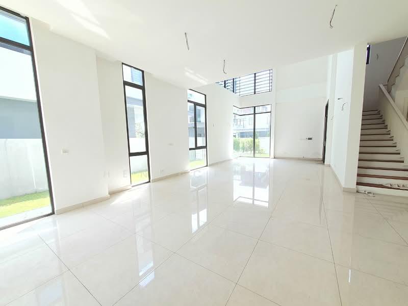 Long Branch Residence - 2