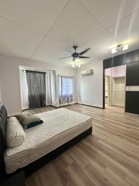 Bandar puteri - 5