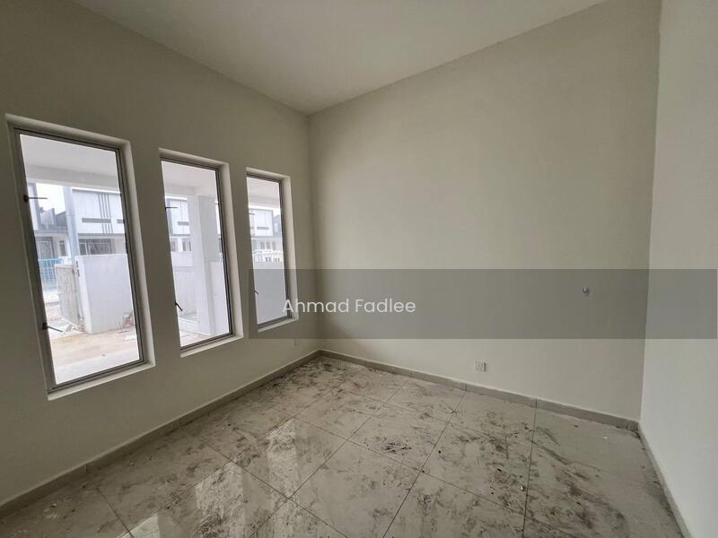 Taman Jenderam Lesteri - 5