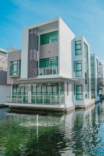 The LIGHT COLLECTION I - 1