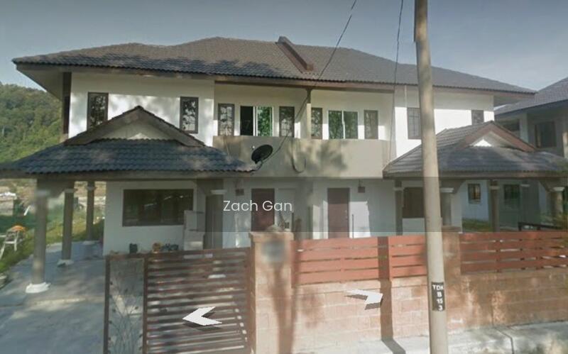 Semi-D house at Bandar Baru Kerteh Jaya - 1