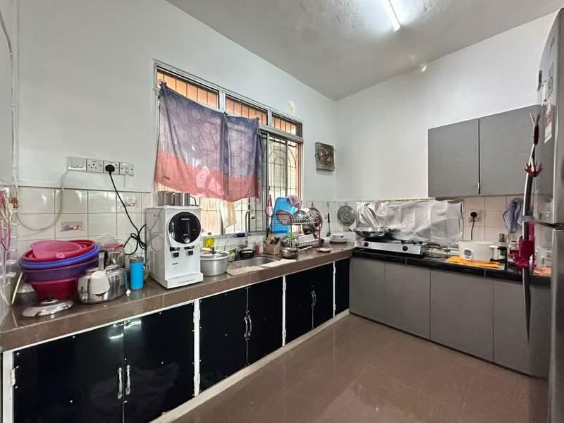 Taman Bukit Desa, 2 sty, 15x50 sf, Renovated, Freehold - 2