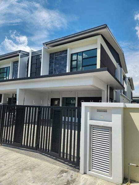 TAMAN IMPIAN EMAS (HONEYDALE RESIDENCE) - 2