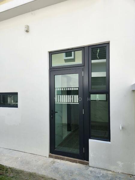 TAMAN IMPIAN EMAS (HONEYDALE RESIDENCE) - 5