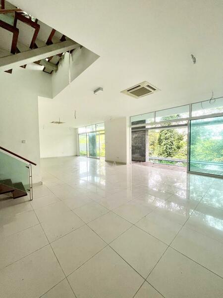 RESIDENCE AT THE PEAK @Straits View - 4