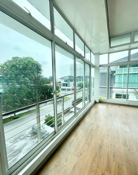 RESIDENCE AT THE PEAK @Straits View - 5