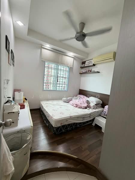 Lake View Suites - 5