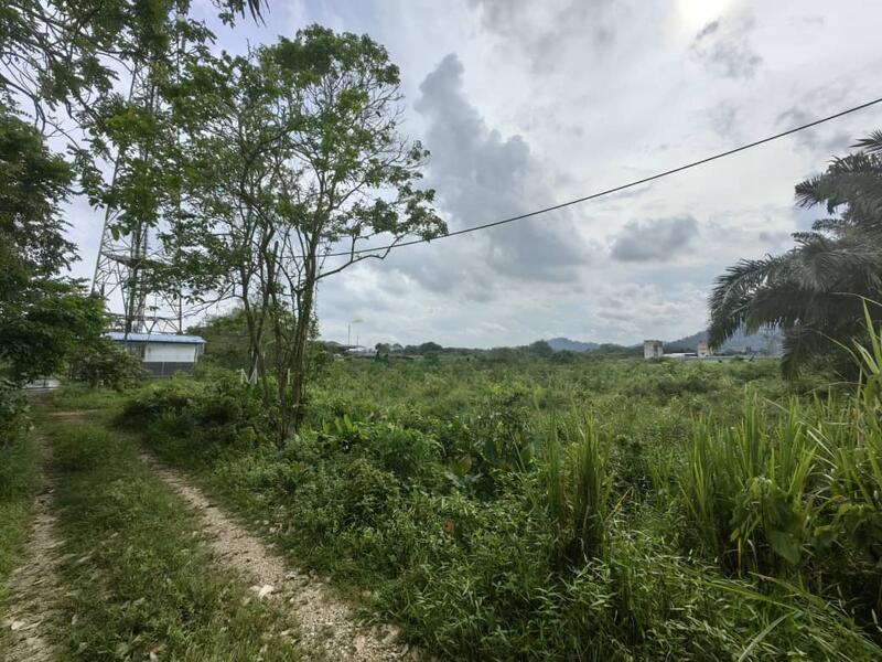 Batu Enam, Kota Tinggi - 2