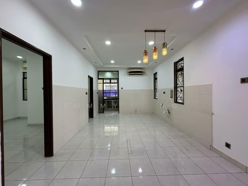 Bukit Sungai Long 3 - 5