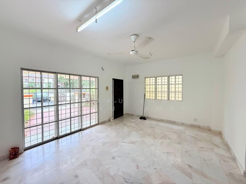 Double Storey Terrace Persint 9, Putrajaya - 3