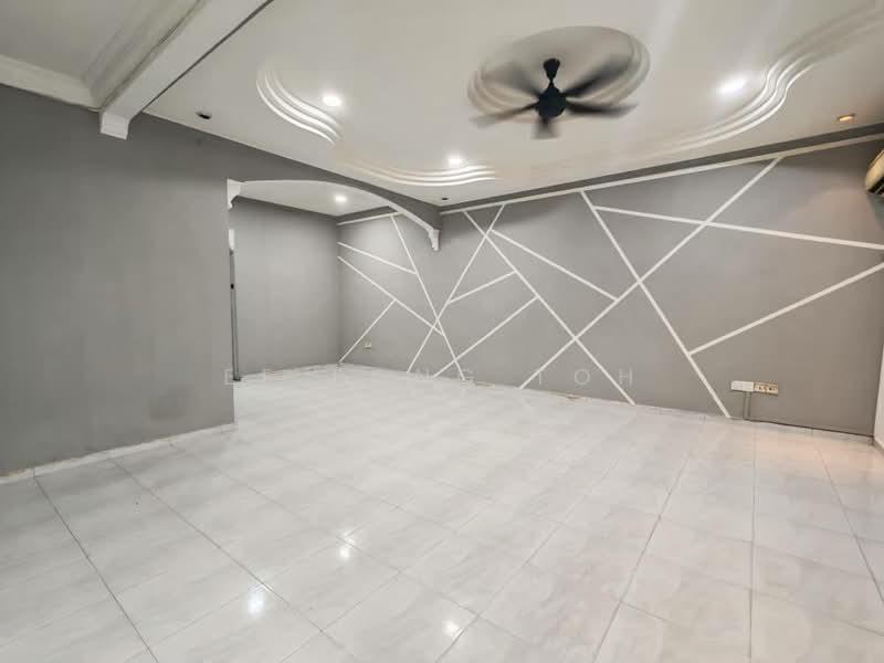 Taman Universiti Tamans Universitis - 1