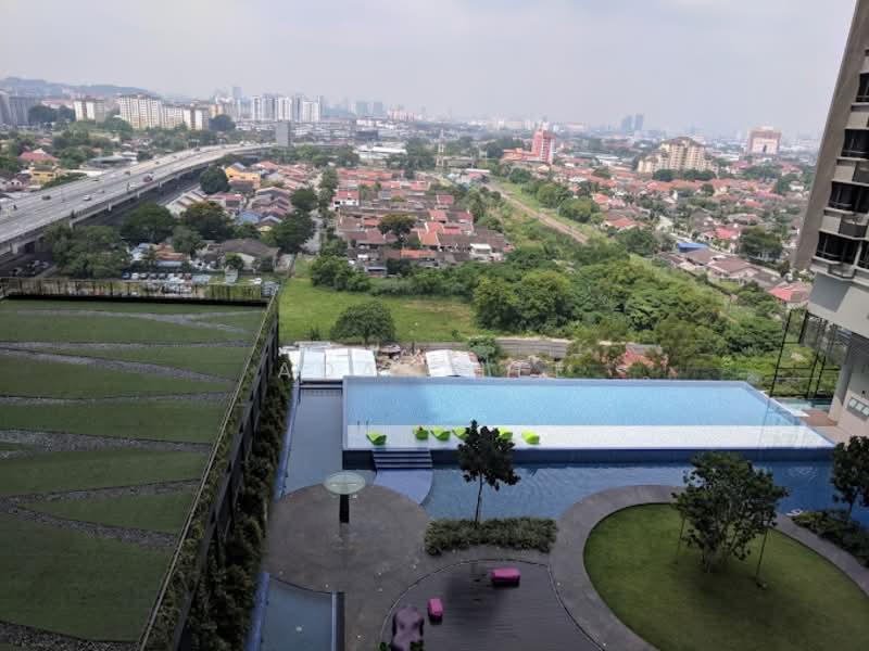 Petalz Residences - 4