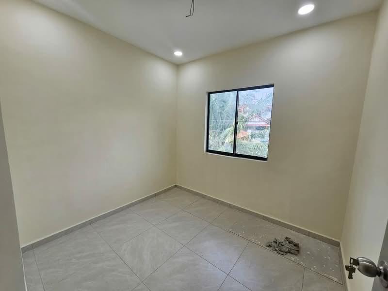 Taman Senai Jaya - 4