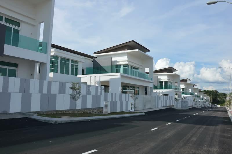 Taman Saujana Heights - 4
