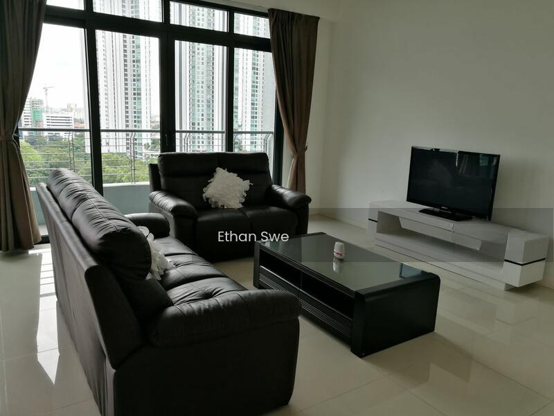 Tropicana Avenue - 2