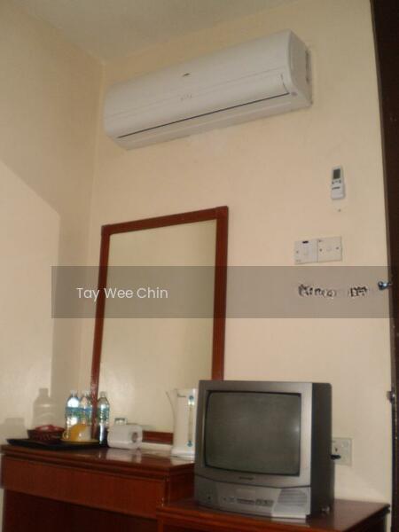 Skudai 2.5 Storey Hotel - 3