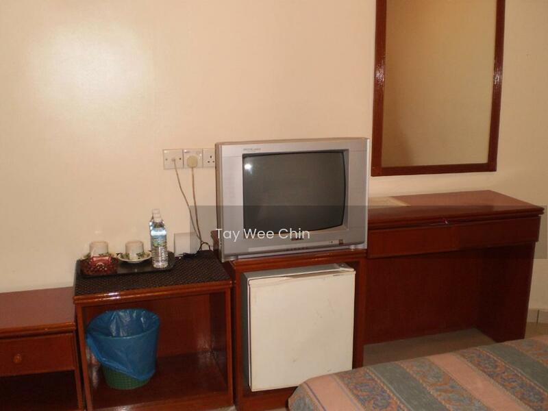 Skudai 2.5 Storey Hotel - 5