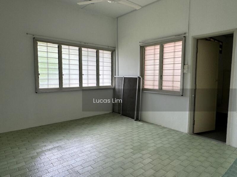 Old Klang Road - 2