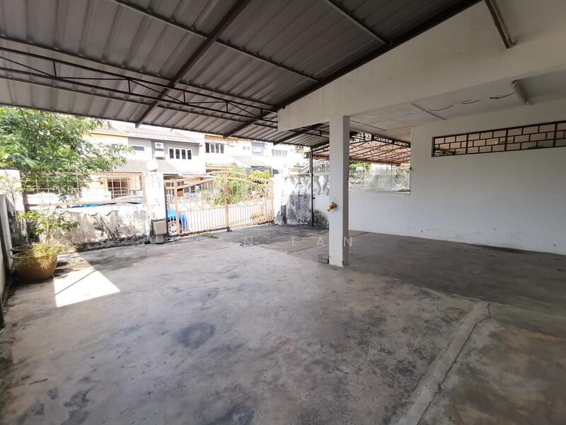 Taman Bukit Serdang - 2