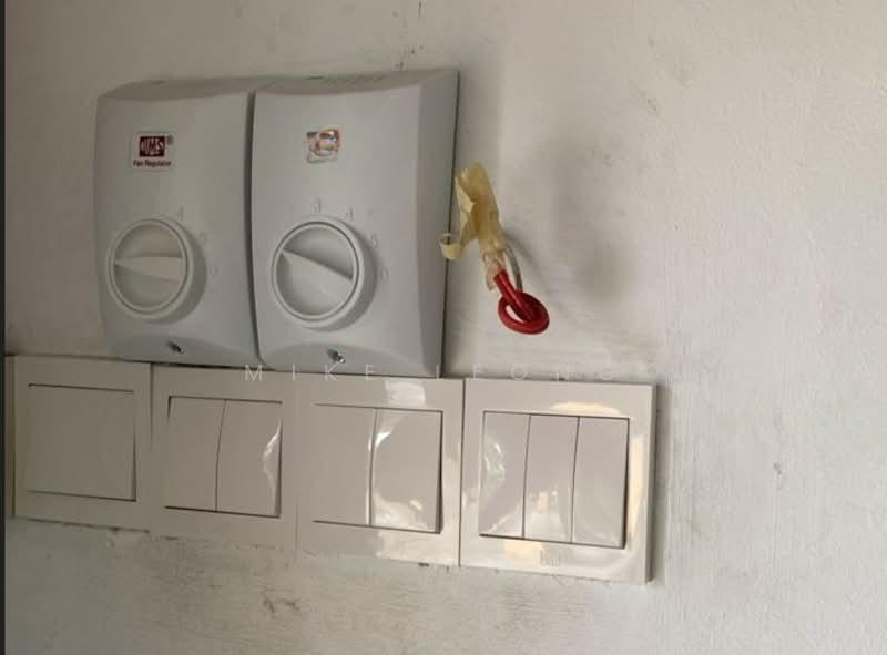 Pusat niaga astana alam seksyen 13, Puncak Alam - 2