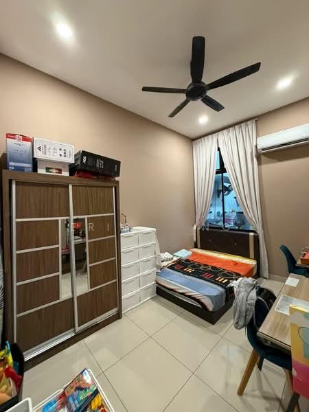 BANDAR CEMERLANG - 5