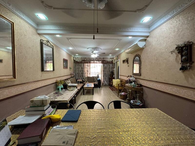 Taman Selaseh Batu Caves - 2