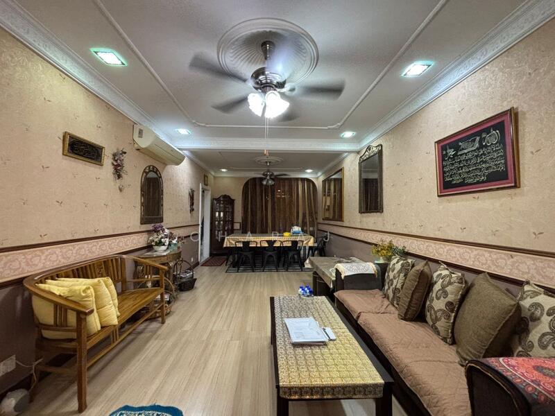 Taman Selaseh Batu Caves - 3