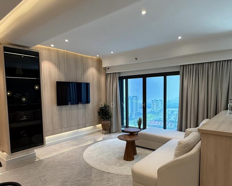 Trinity Rainfora - 5