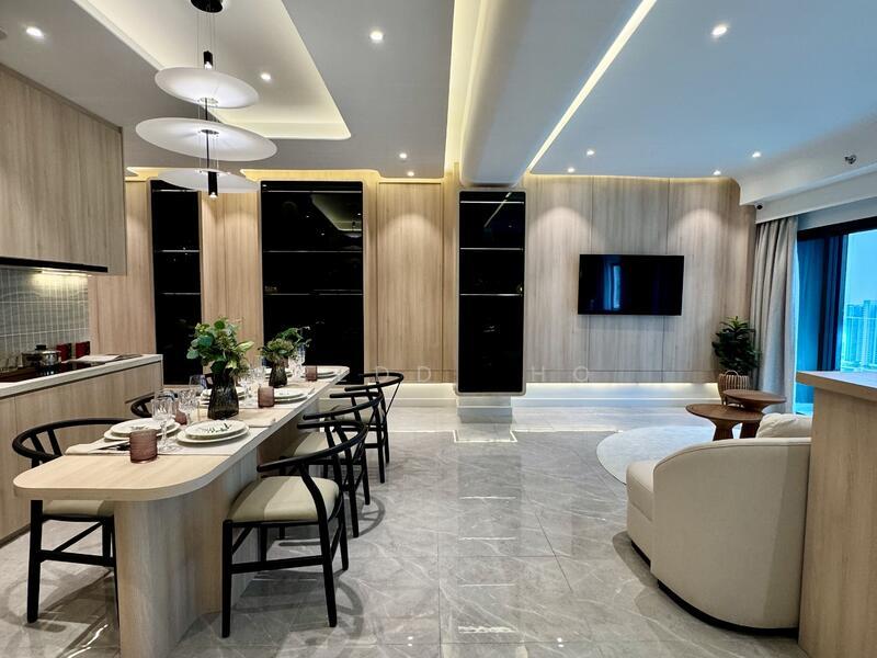 Trinity Rainfora - 1