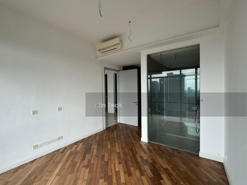 Grand Medini - 4