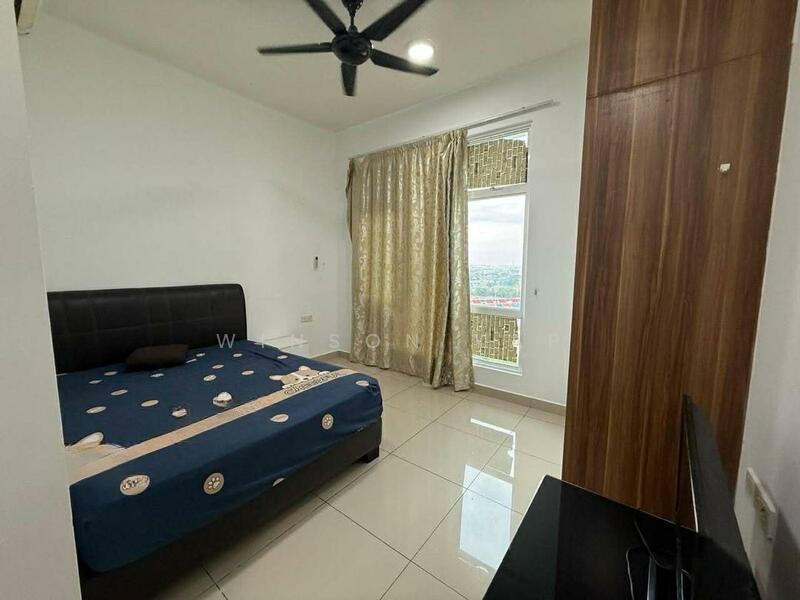 M Condominium @ Larkin - 3