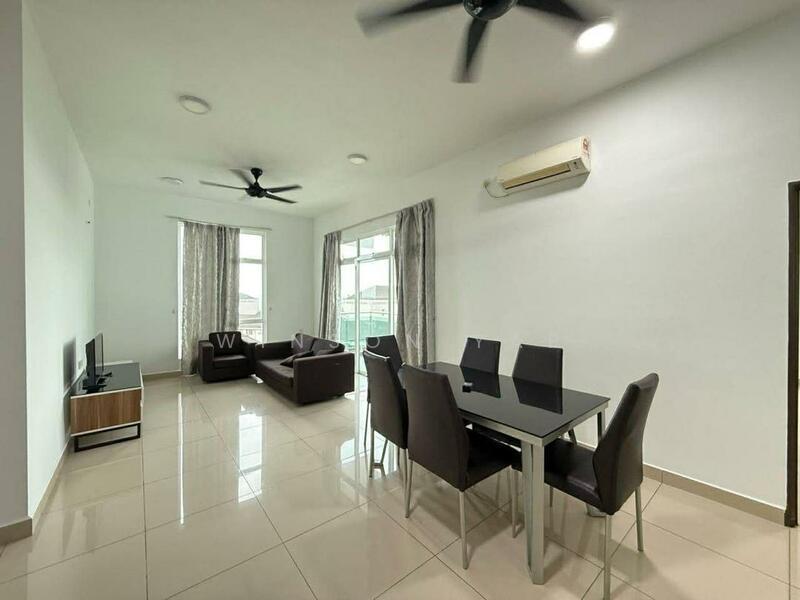 M Condominium @ Larkin - 4