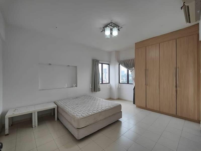 Bukit Desa Condominium - 4