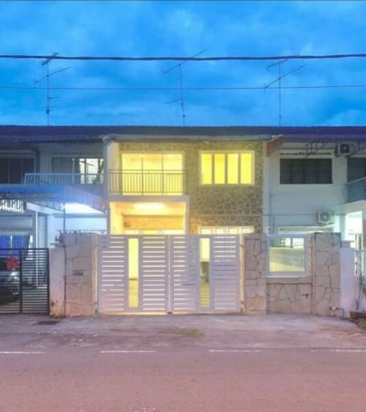 Taman Sri Kulai Baru Double Storey Terrace House - 1
