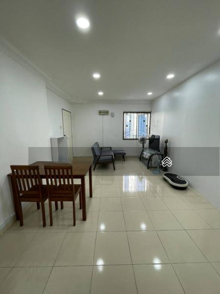 The Embassy (Bangunan Duta Impian) - 1