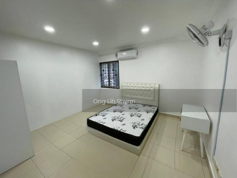 The Embassy (Bangunan Duta Impian) - 5