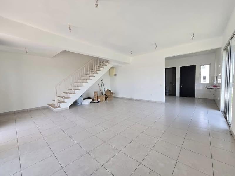Bandar Bukit Raja Double Storey Corner House - 4