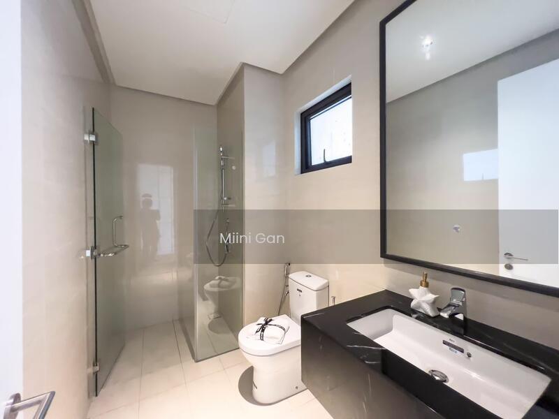 Oxford Residences @ Pavilion Embassy - 3