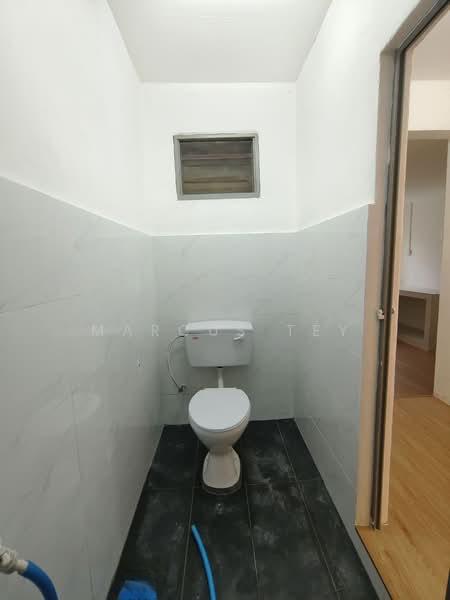 Taman Yayasan - 4
