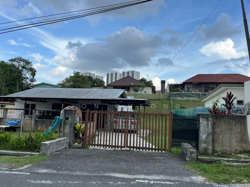 Kampung Dato Onn Jaafar - 1