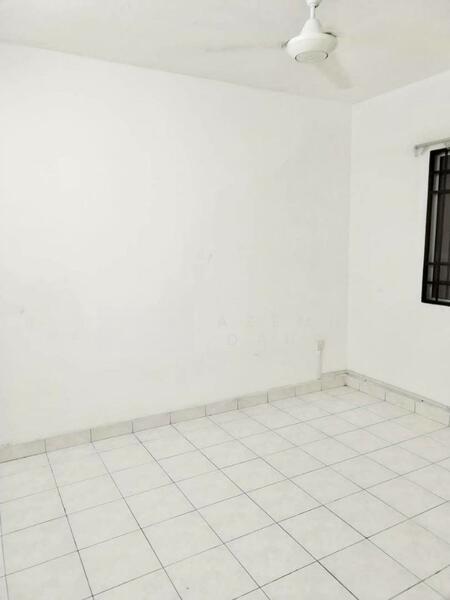 Flora Damansara Flat - 2