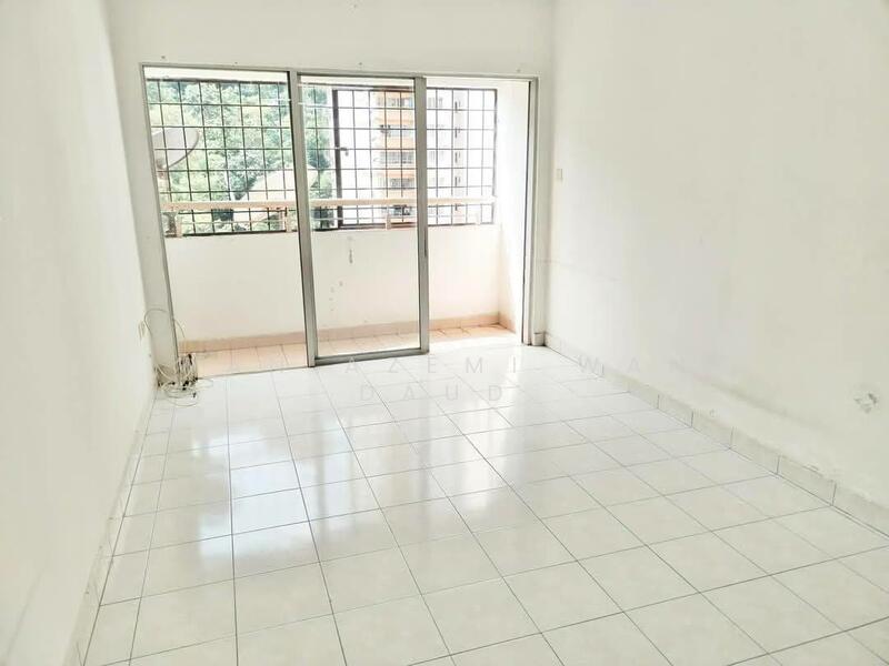 Flora Damansara Flat - 3