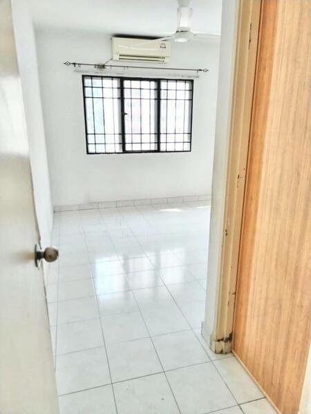 Flora Damansara Flat - 3